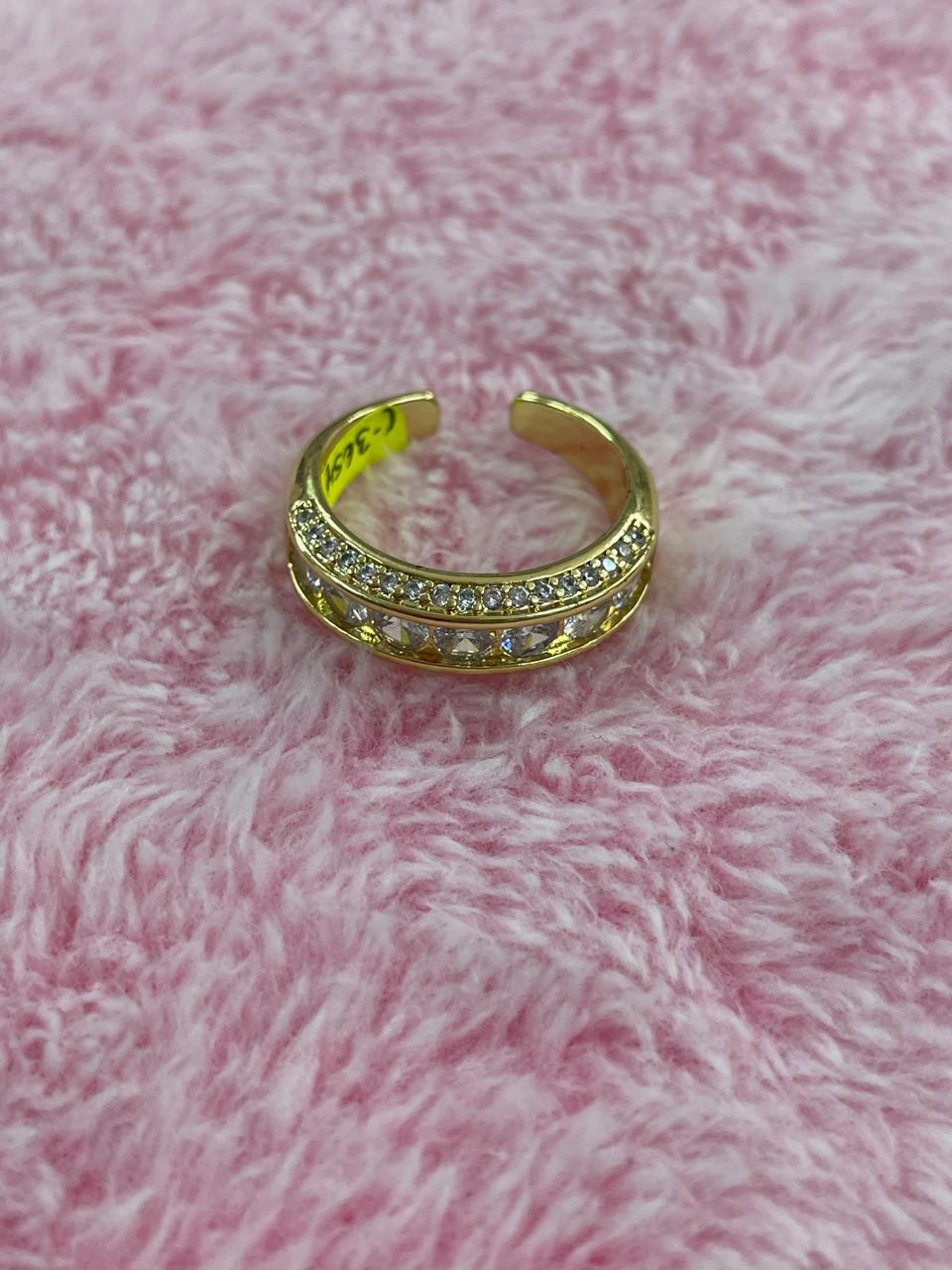 Anillo Diamantes Dorado